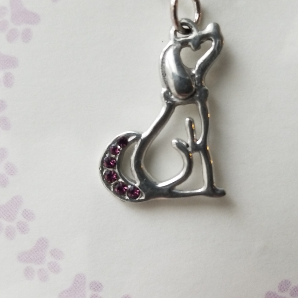 Greater Good Rescue Necklace - Picture 4 of 4
